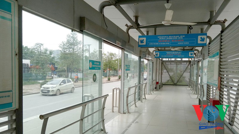 xe buyt ha noi hoat dong the nao trong nhung ngay dau giam gian cach? hinh 5
