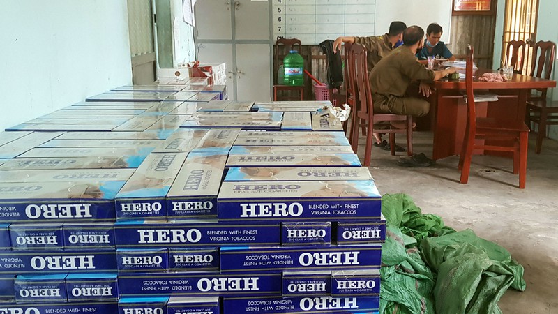chong doi cong an, bien phong de cuop thuoc la lau hinh 1