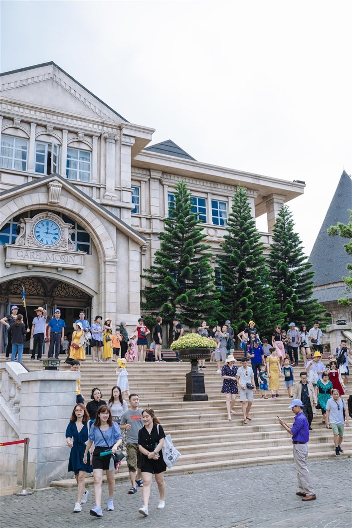 ba na hills kich cau khung thu hut du khach tro lai hinh 7