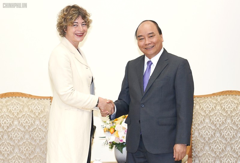 dai su elsbeth akkerman: evfta phat trien kinh te gan voi bao ve moi truong hinh 1