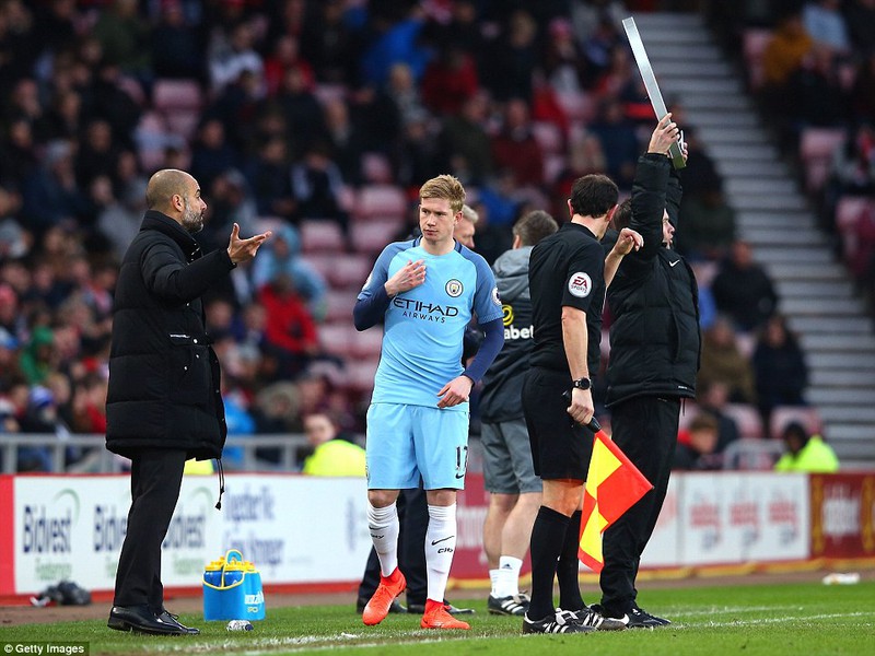 cham diem sunderland 0-2 man city: aguero, sane thua "lao tuong" toure hinh 15