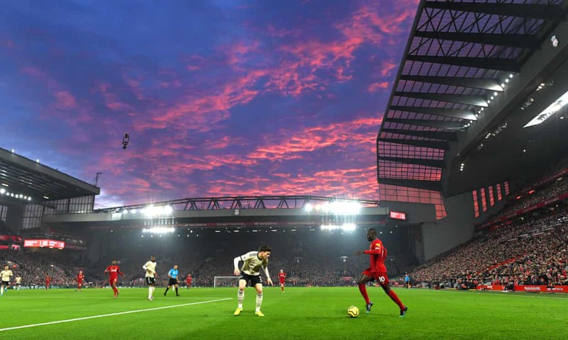 toan canh: liverpool cuon phang mu bang suc manh khong the can pha hinh 1