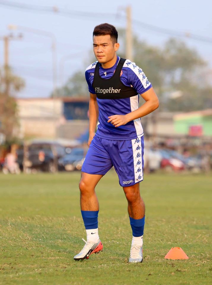 cong phuong va dong doi san sang cho vong so loai afc champions league hinh 6