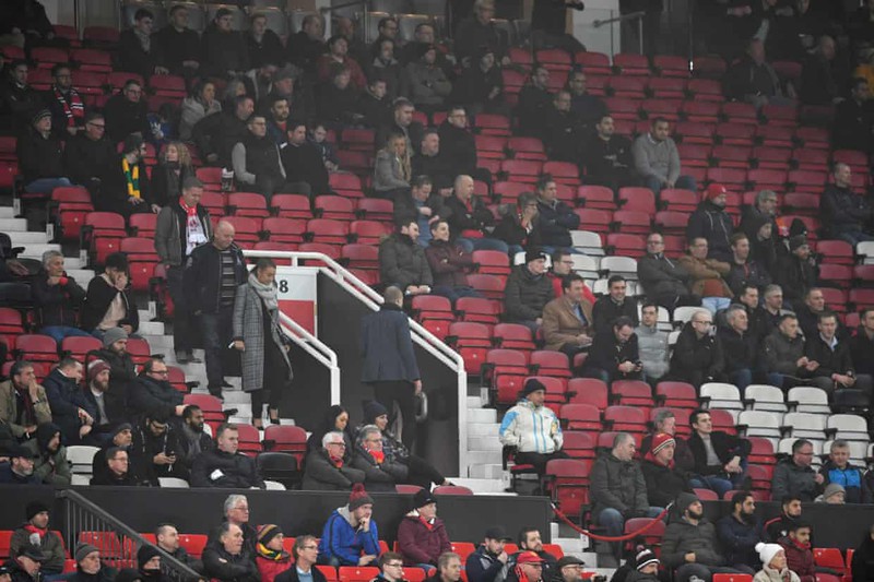 toan canh mu 0-2 burnley: ngay thi dau dang quen cua harry maguire hinh 11