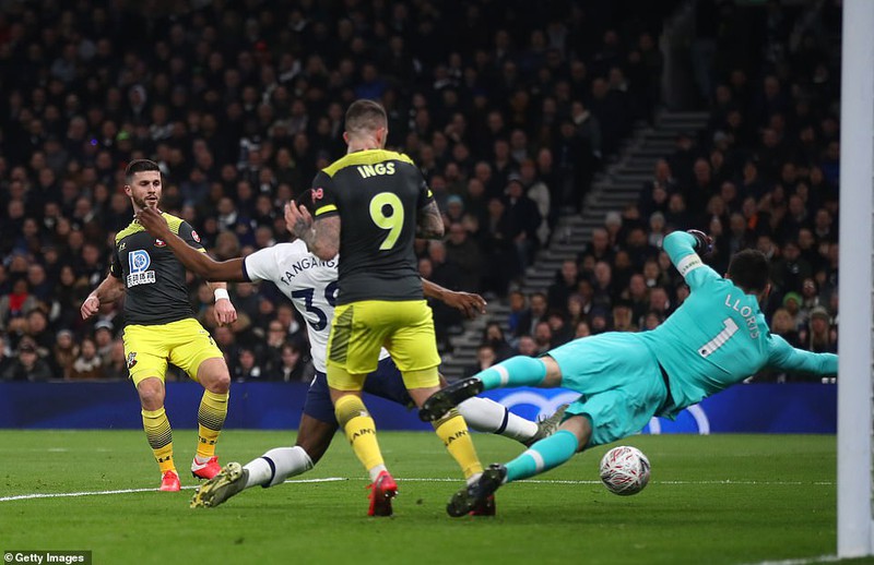 can canh: son heung min "giai cuu" tottenham va jose mourinho o fa cup hinh 9