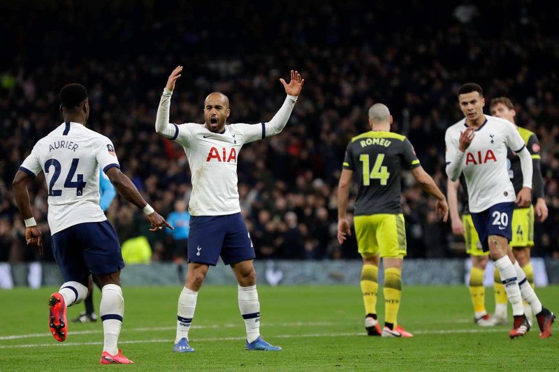 can canh: son heung min "giai cuu" tottenham va jose mourinho o fa cup hinh 11