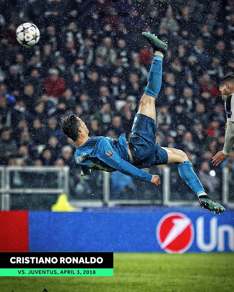 ronaldo, rooney va nhung pha "xe dap chong nguoc" dang cap the gioi hinh 1