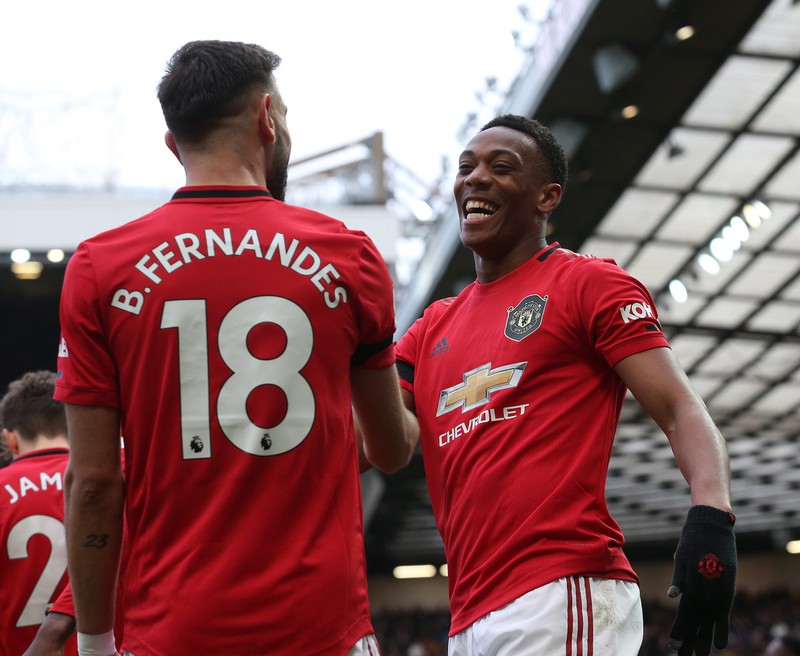 can canh: pha ghi ban dang cap cua martial trong tran mu 3-0 watford hinh 8