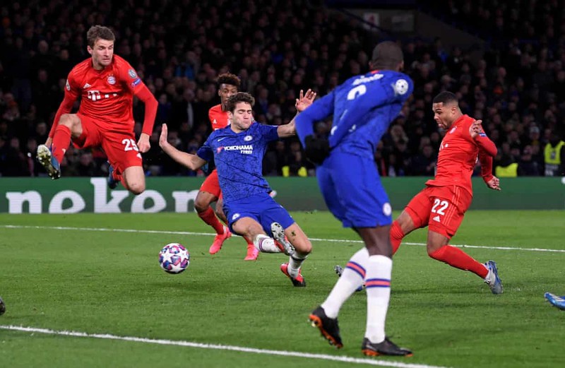 truc tiep champions league: chelsea vs bayern, napoli vs barca hinh 2