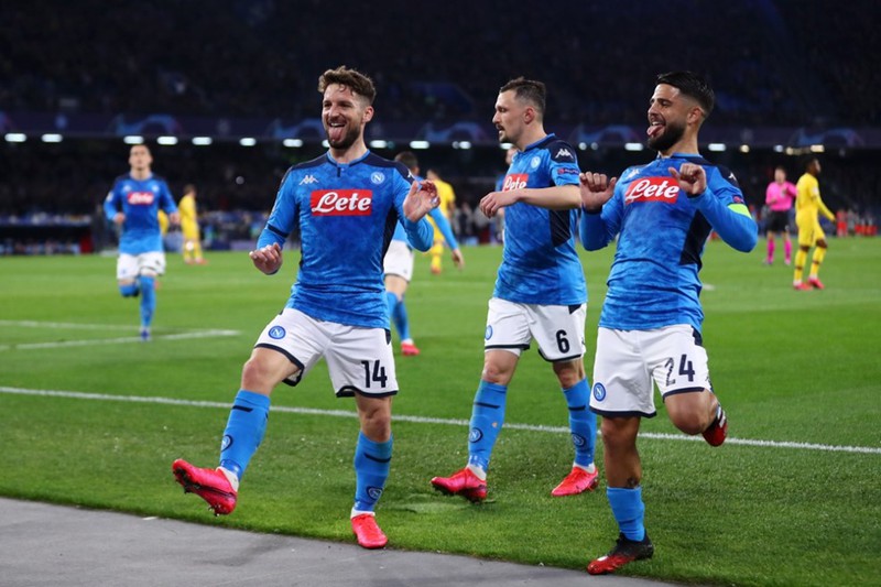 truc tiep champions league: chelsea vs bayern, napoli vs barca hinh 4