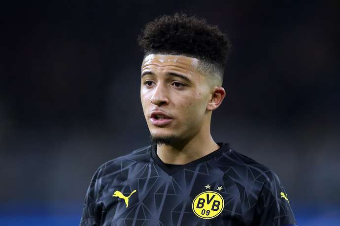 doi hinh dep nhu mo cua mu khi co jack grealish va jadon sancho hinh 9
