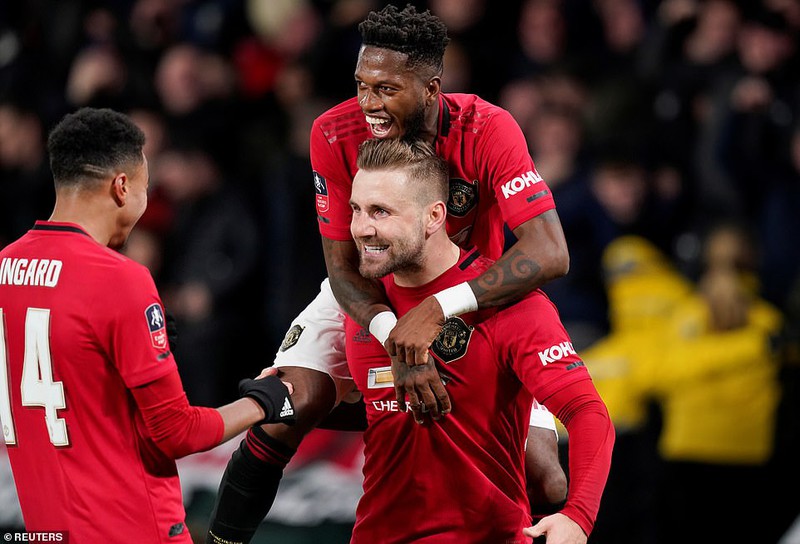toan canh derby 0-3 mu: rooney "them mot lan dau" khi gap lai quy do hinh 3