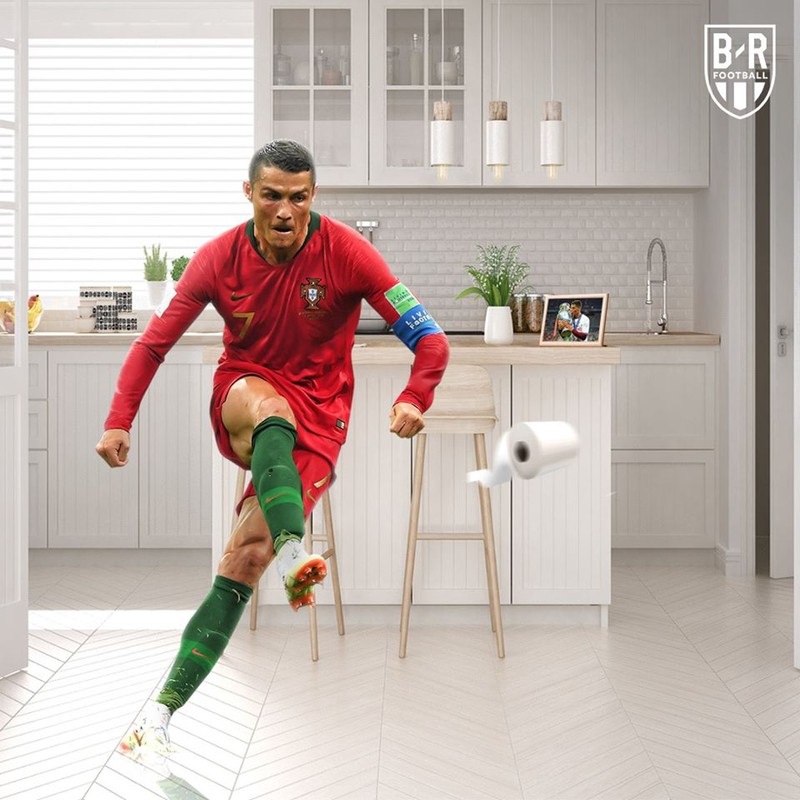 messi, ronaldo va "vu tru bong da" thoi tu cach ly hinh 9