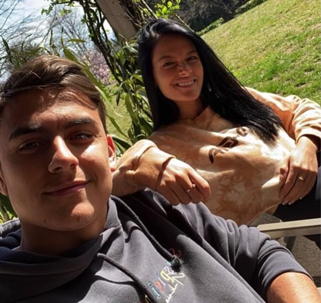 paulo dybala ke ve trai nghiem khi mac covid-19 hinh 1
