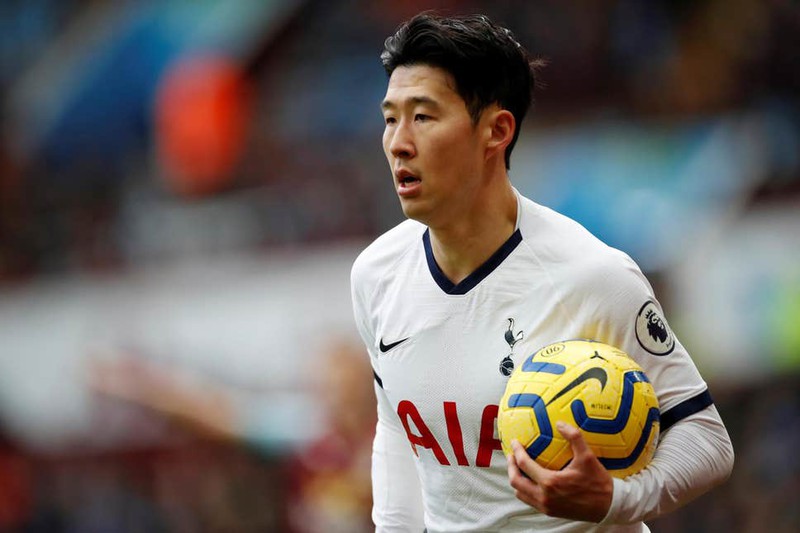 son heung min di nghia vu quan su trong thoi gian premier league tam nghi hinh 1