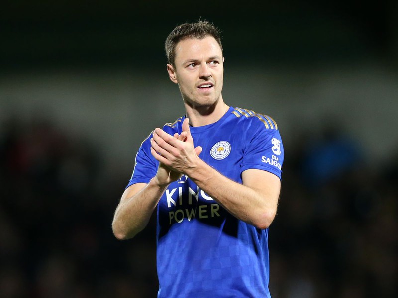 doi hinh hay nhat premier league truoc khi mua giai 2019/2020 bi hoan hinh 3