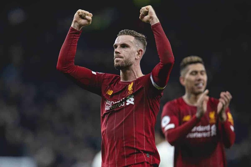 doi hinh hay nhat premier league truoc khi mua giai 2019/2020 bi hoan hinh 6