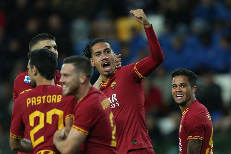 doi hinh hay nhat serie a truoc khi bi hoan: co smalling, vang lukaku hinh 3