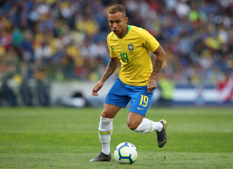 top 10 cau thu brazil ky thuat nhat pes 2020: neymar o dang cap khac biet hinh 7