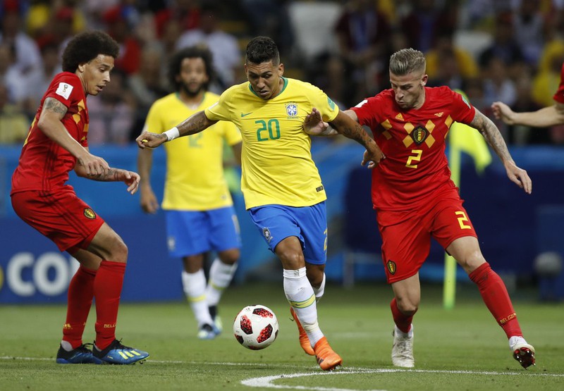 top 10 cau thu brazil ky thuat nhat pes 2020: neymar o dang cap khac biet hinh 4