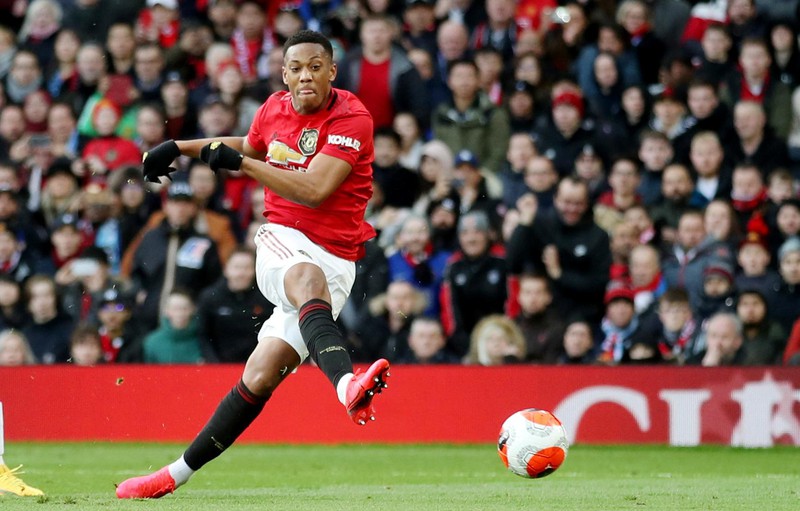 top 10 cau thu mu dut diem hay nhat pes 2020: martial khong co doi thu hinh 10