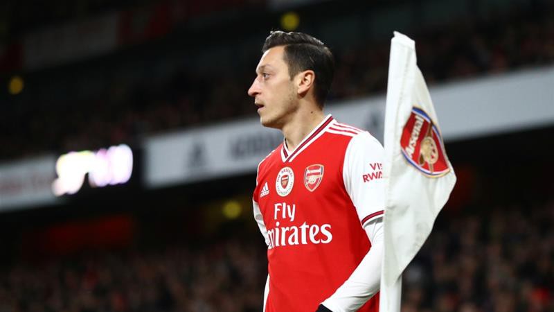 mesut ozil tu choi giam luong du arsenal da ra thong bao chinh thuc hinh 1