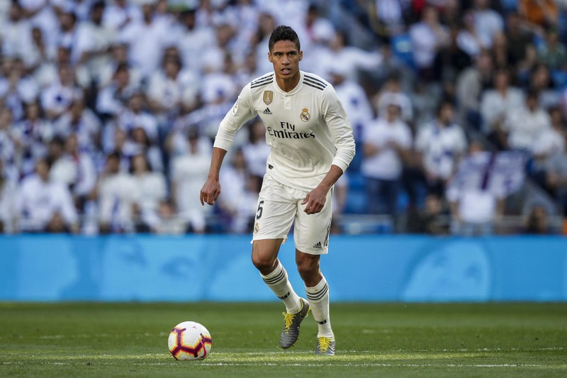 doi hinh dep nhu mo cua real madrid khi so huu haaland va mbappe hinh 3