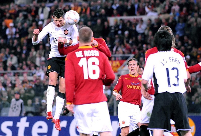 thang 4 va nhung ky niem ngot ngao cua mu o champions league hinh 3