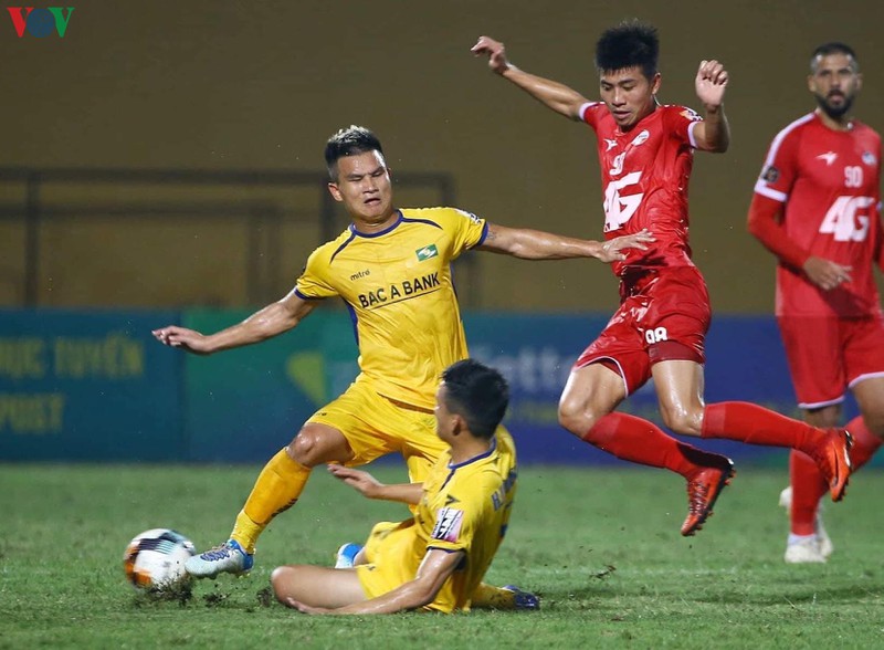 cac doi bong v- league ren lai the luc sau thoi gian nghi tranh dich hinh 3