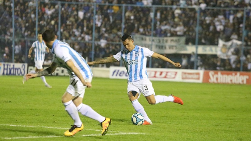 doi hinh argentina gianh hcv olympic 2008 bay gio ra sao? hinh 4