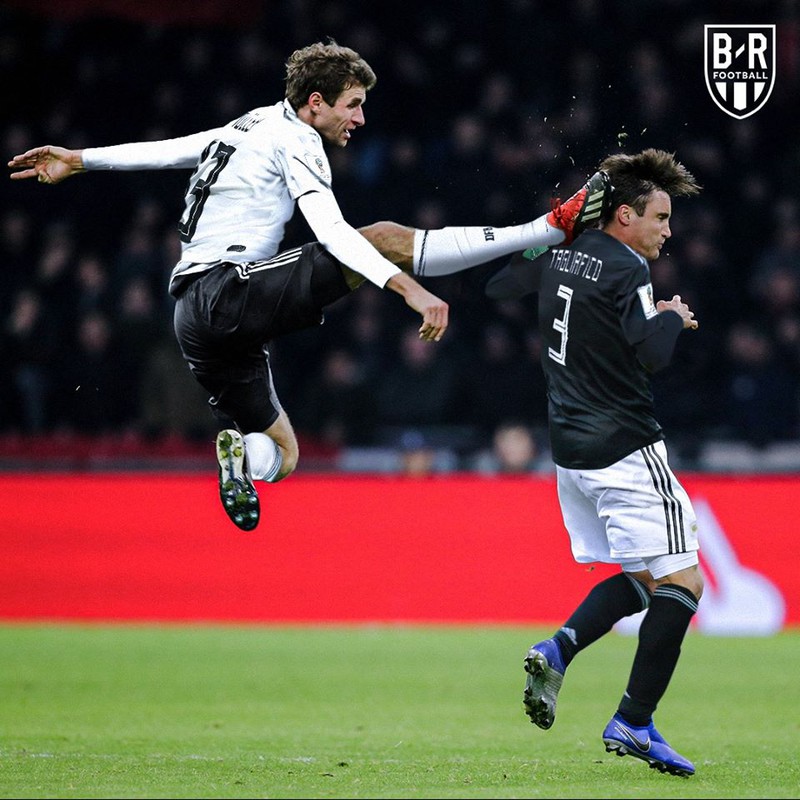 "vu tru bong da nguoc doi": messi vo dich world cup voi dt argentina hinh 7