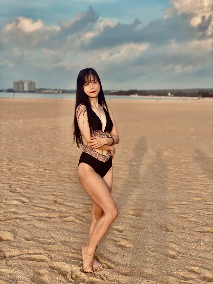 "hoa khoi taekwondo" chau tuyet van dien bikini khoe dang goi cam hinh 8