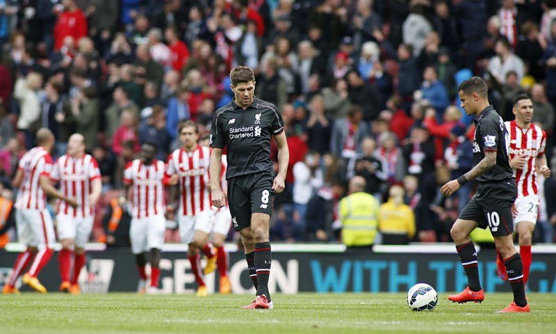 nhung that bai e che cua cac "dai gia" trong lich su premier league hinh 3
