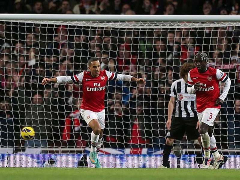 nhung tran dau nhieu ban thang nhat lich su premier league hinh 4