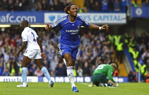 nhung that bai e che cua cac "dai gia" trong lich su premier league hinh 7