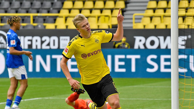 doi hinh hay nhat bundesliga cuoi tuan qua: haaland da cap lewandowski hinh 11