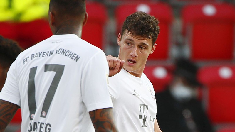 doi hinh hay nhat bundesliga cuoi tuan qua: haaland da cap lewandowski hinh 3