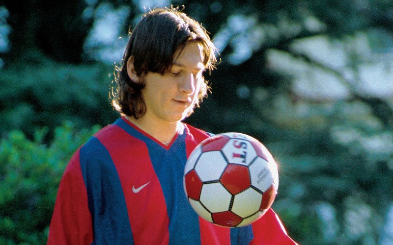 doi hinh mua hut cua arsenal: messi, ronaldo suyt tro thanh phao thu hinh 10