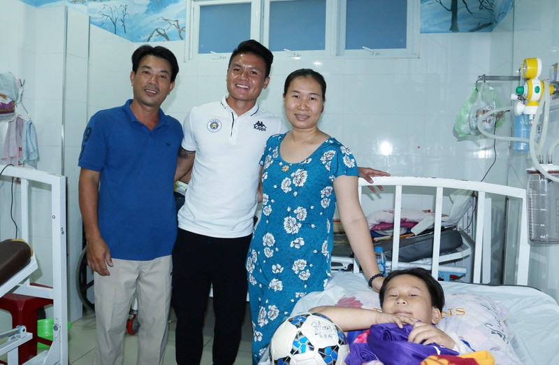 quang hai den benh vien bien uoc mo cua cdv nhi thanh hien thuc hinh 7