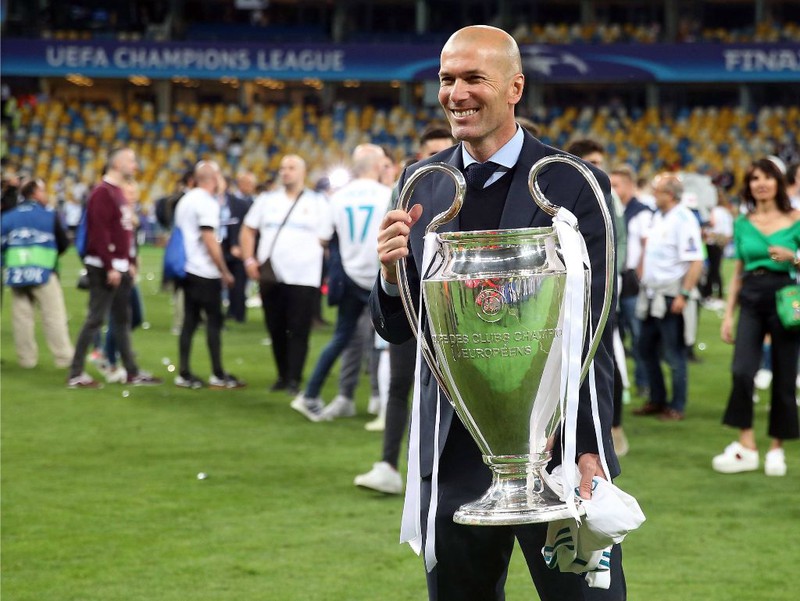 top 10 hlv xuat sac nhat champions league: van gaal xep tren sir alex hinh 10