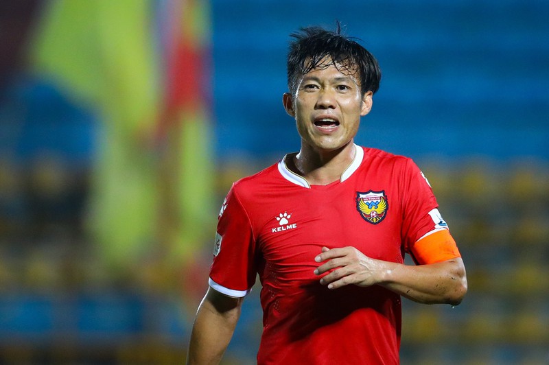 afc dua ra danh sach 14 cau thu dang xem nhat o v-league 2020 hinh 14