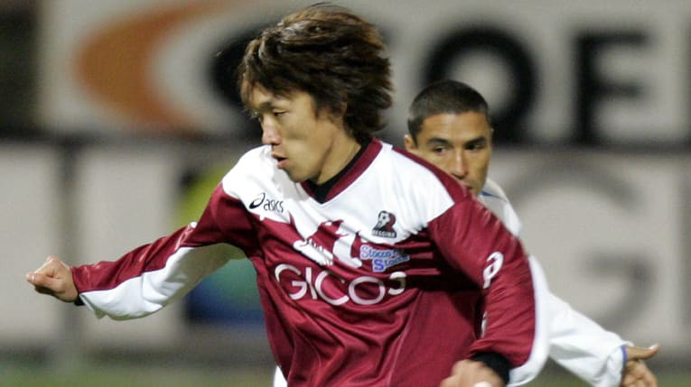 top 10 cau thu chau a thanh cong nhat tai serie a hinh 10