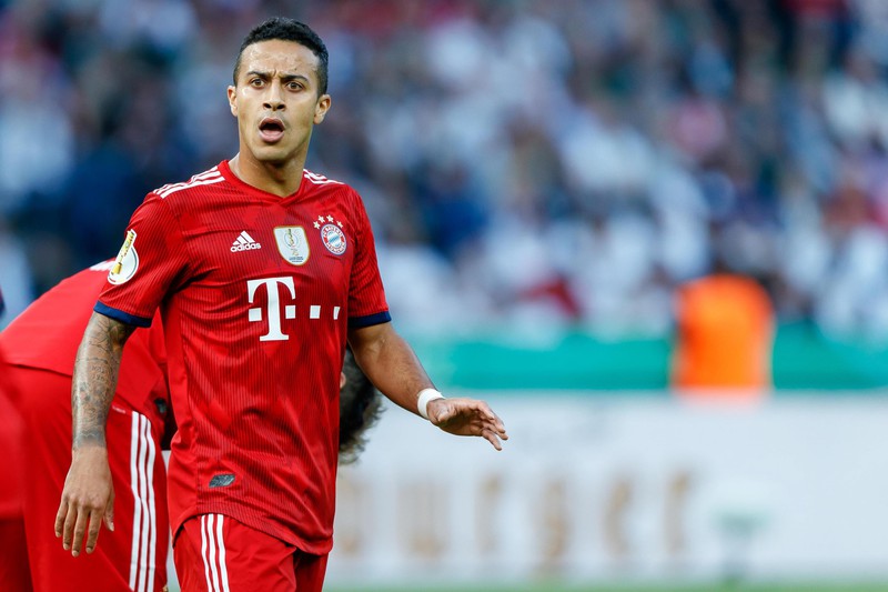 doi hinh du kien bayern - frankfurt: ban ket cup quoc gia duc 2020 hinh 7
