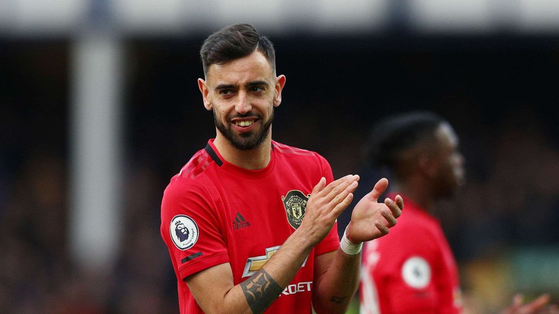 tiet lo: cach solskjaer ket hop pogba va bruno fernandes trong doi hinh mu hinh 7