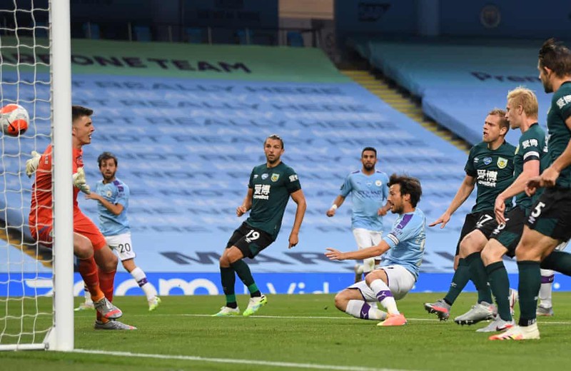man city lan thu ba lien tiep thang 5-0 khi tiep don burnley hinh 3