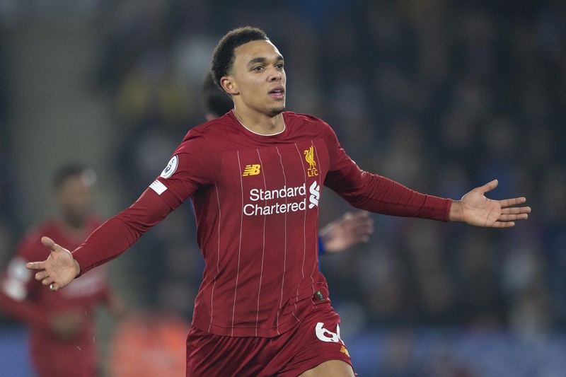 doi hinh du kien liverpool - crystal palace: mohamed salah tro lai? hinh 4