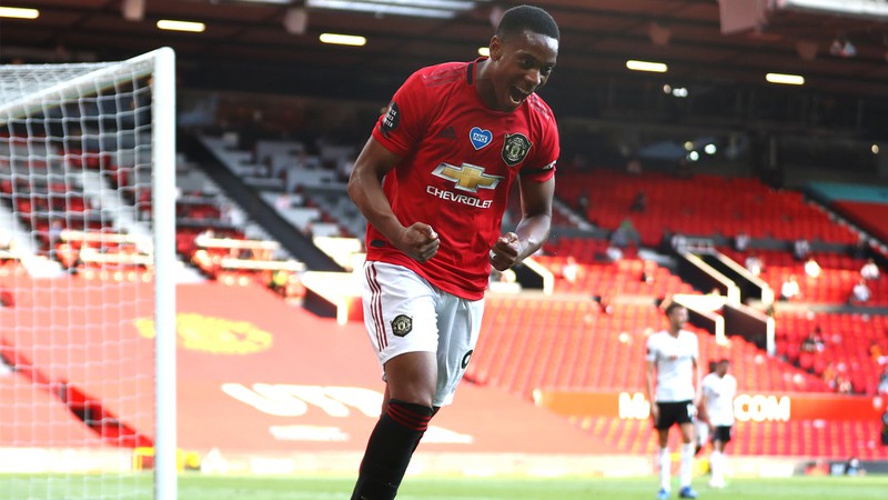 vi sao anthony martial "ghi ban nhu may" tren hang cong mu? hinh 1