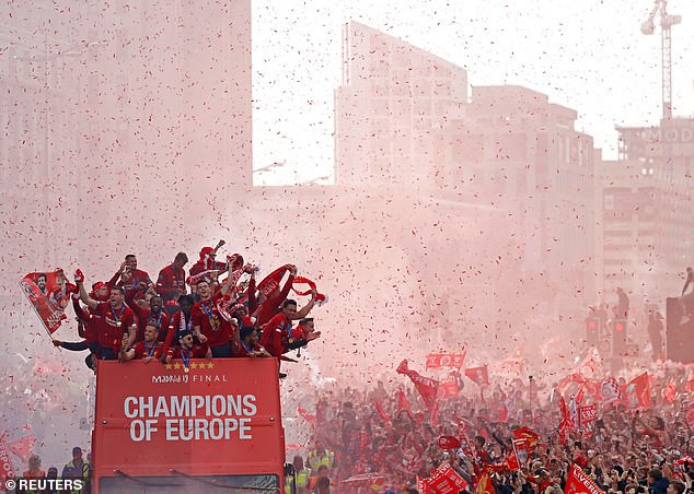 liverpool se duoc dieu hanh an mung chuc vo dich premier league hinh 1