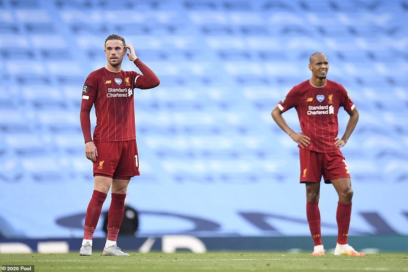 liverpool ra san nhu "mot vi than" va "cai ket bat ngo" truoc man city hinh 2