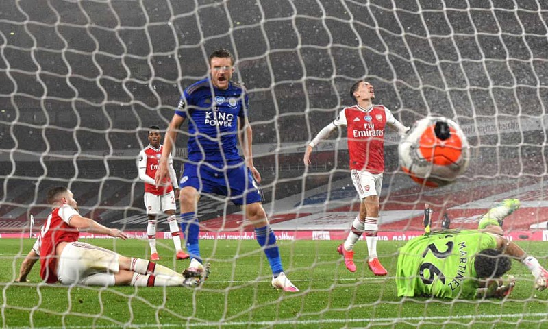 ket qua premier league: arsenal 1-1- leicester, crystal palace 2-3 chelsea hinh 2